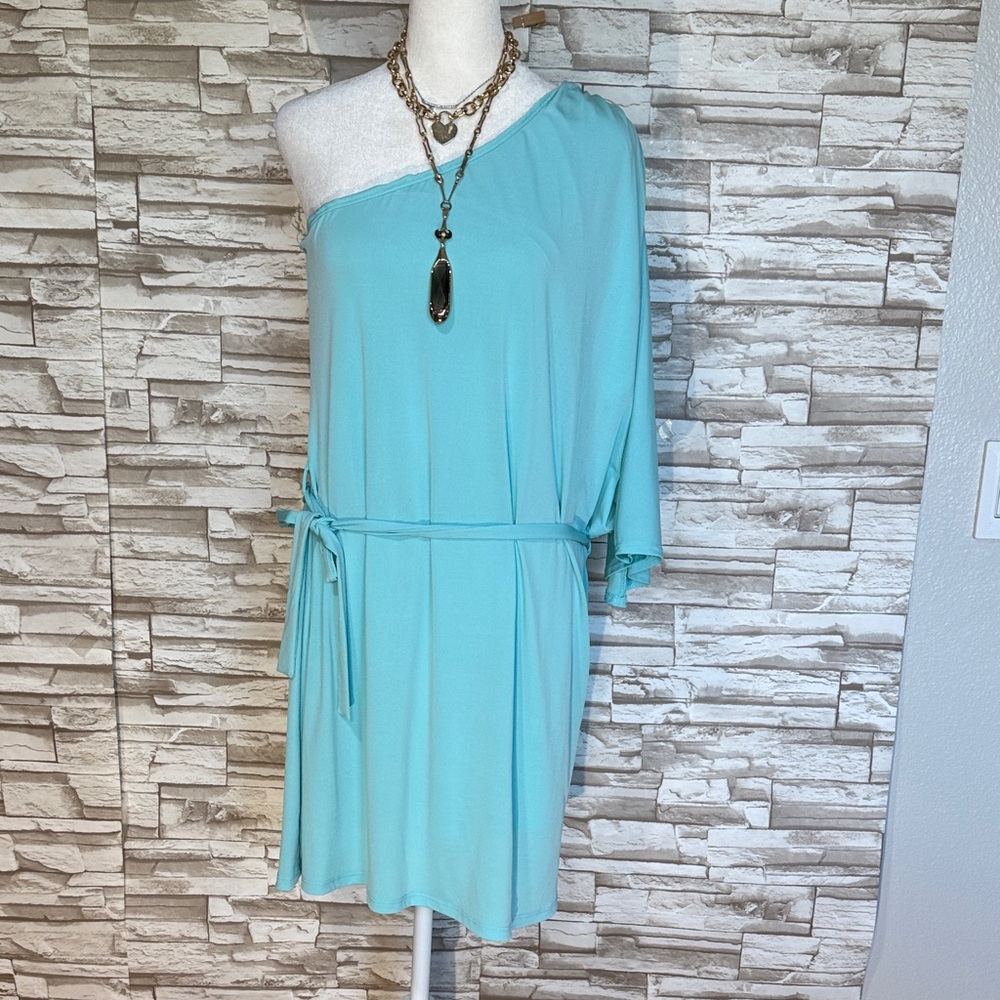 AMORE One-Shoulder Aqua Dress
